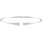 1/4 Ctw Natural Diamond Graduated Cuff 7 Bracelet - 14K Gold (Y W Or R)