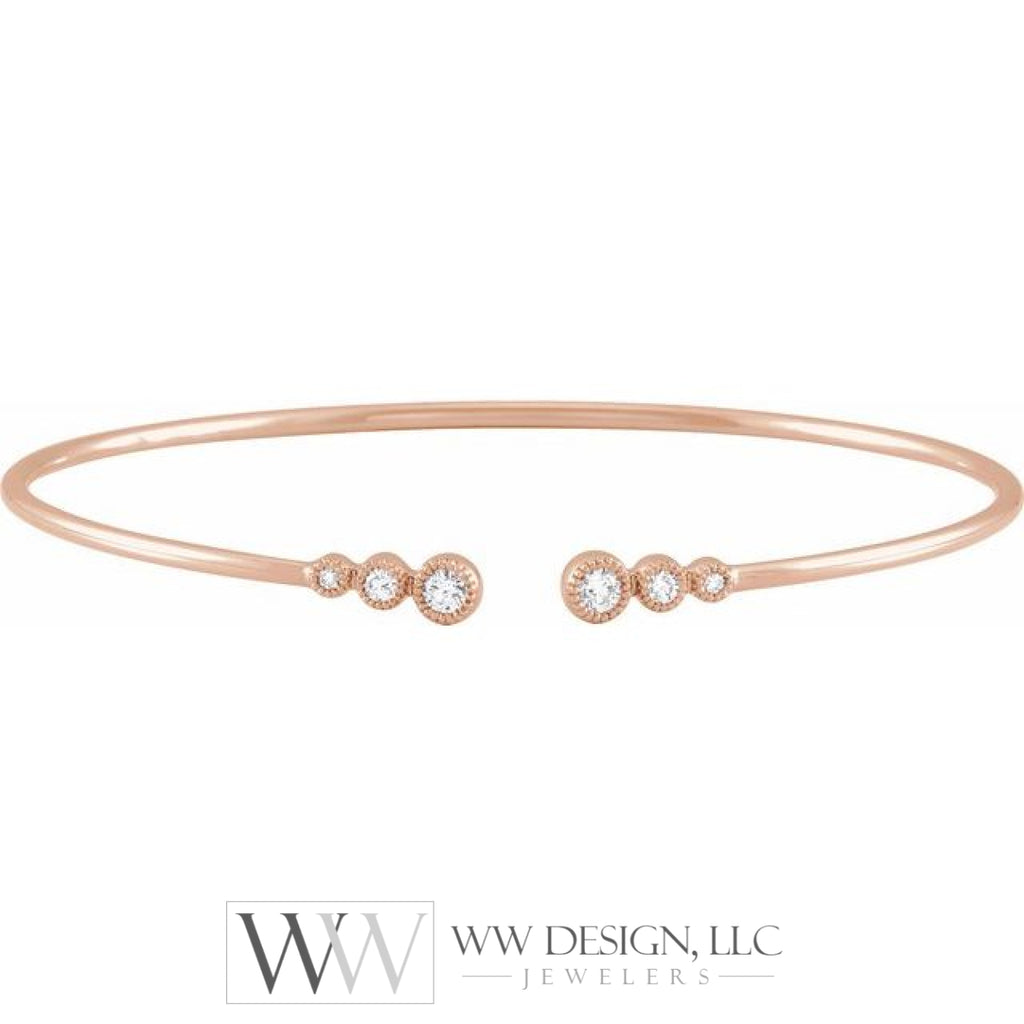 1/4 Ctw Natural Diamond Graduated Cuff 7 Bracelet - 14K Gold (Y W Or R)